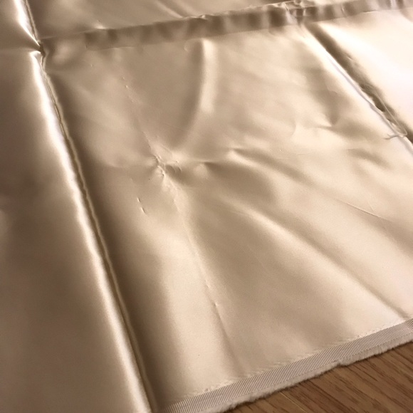 Satin Fabric - Picture 5 of 9